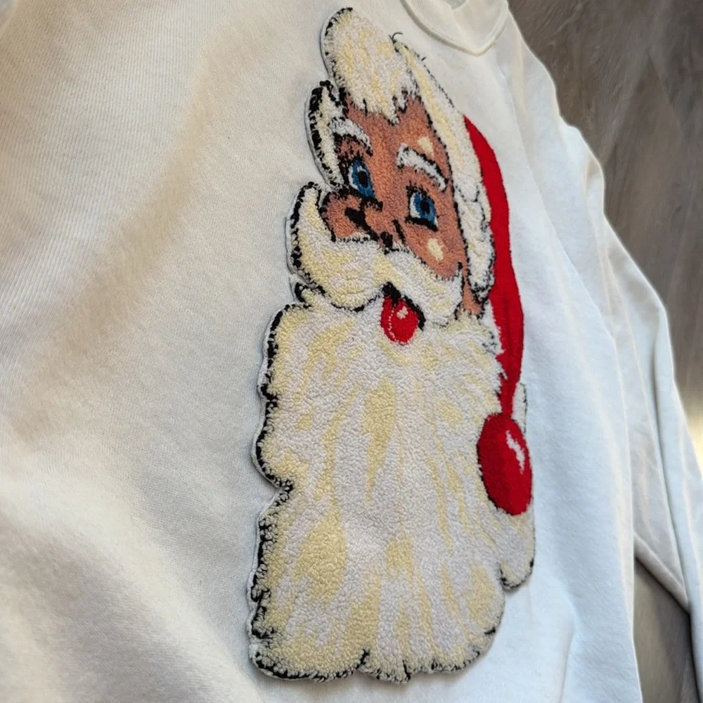 Vintage rare USA made white sweatshirt raised Santa 3D tufted rug graphic XL